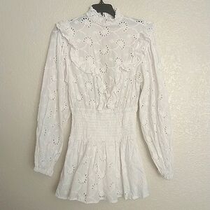 sabo skirt eyelet white long sleeve key hole back mini dress sz M